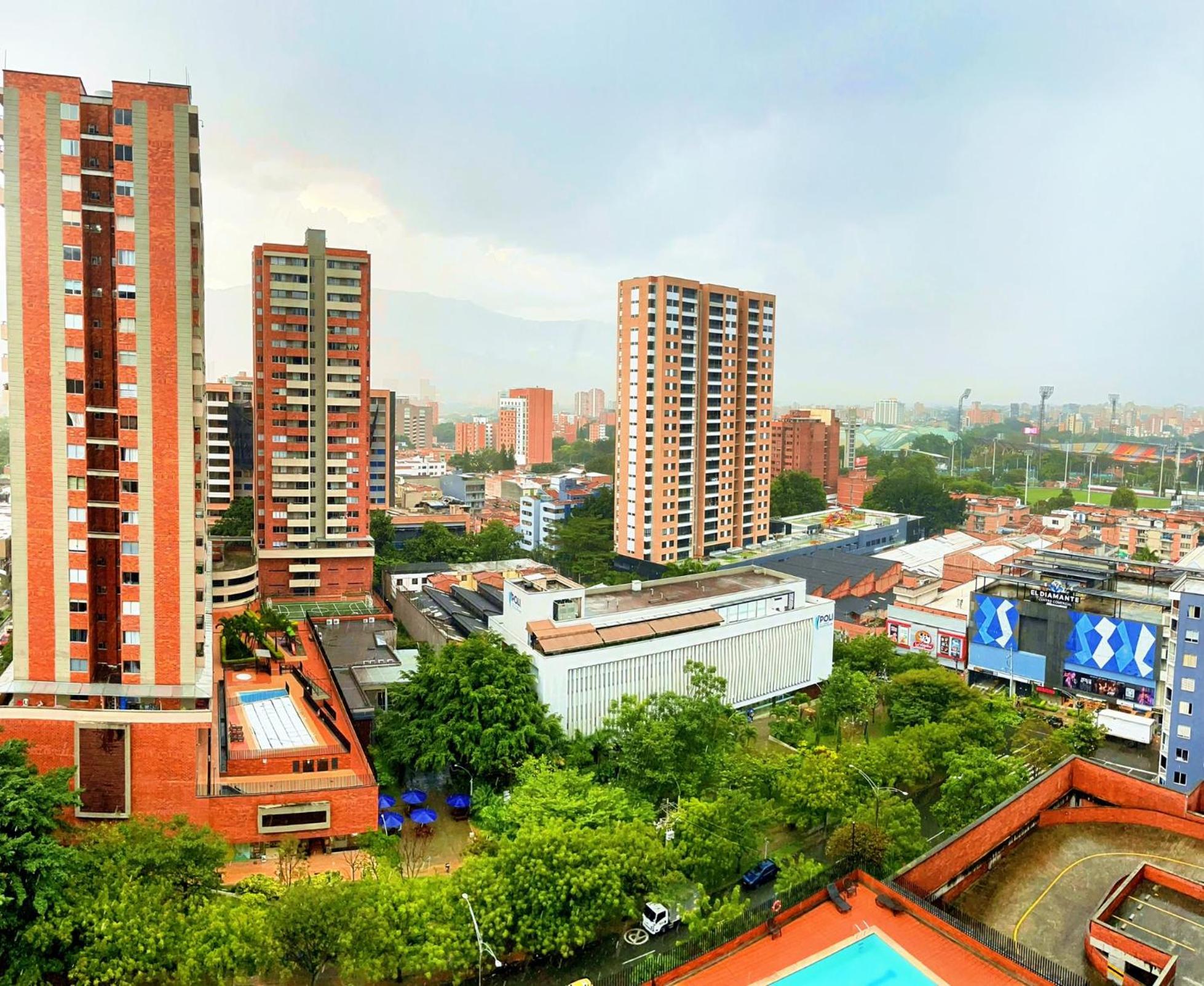 Apartamento En Laureles - Estadio *